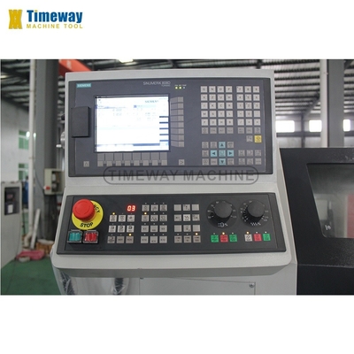 accuracy Engine Lathe Machine with Voltage Options to Meet Customer Requirements