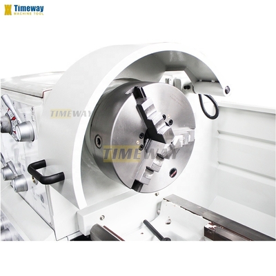High Precision Manual Lathe Machine With Range of Spindle Speed 25 2000 r.p.m For Sell