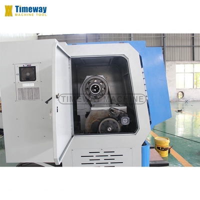 800mm Bed Width Flat Bed CNC Lathe Machine with Full Functions and Max. 520mm Swing