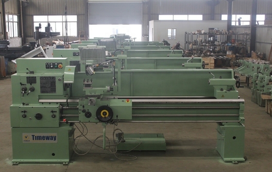 Max. Turned Length of 2000 mm SL-500B Centre Lathe Machine with Customizable Voltage