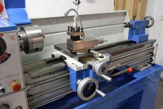 330mm Max. Swing Diameter Precision Gear Head Engine Lathe High Precision Metal Lathe Machine