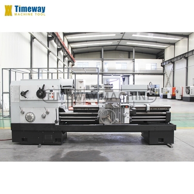 3900 KG Weight 3725x1473x1622 mm Hot Engine Lathe Metal Turning Machine for Thread Cutting