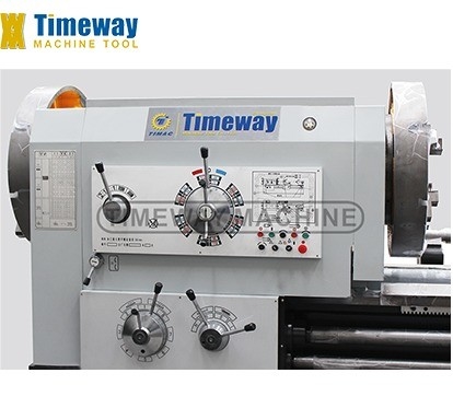 Medium Duty 4-jaw Electric Pipe Threading Lathe Q-330 for Metal Bed width 755 mm