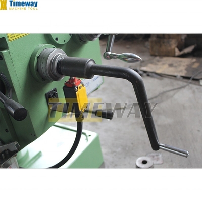 Efficiently Machine Metal Parts with High Precision TM700 Turret Milling Machine H/V