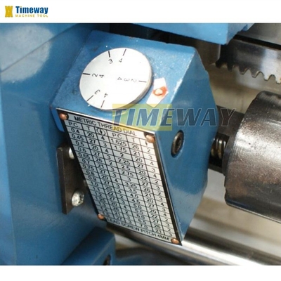 Metal Lathe Machine with Max. Swing over Bed 356mm and Max. Length of Workpiece 1000mm