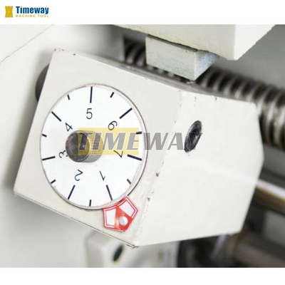 Metal Lathe Machine with Max. Swing over Bed 356mm and Max. Length of Workpiece 1000mm