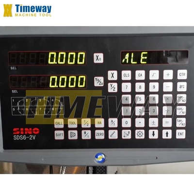 Small Size Horizontal Lathe Machine for Engine Max. Workpiece Length 910mm