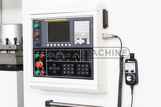 AK-1250C CNC Heavy Duty Horizontal Lathe Machine For Metal With 3000 mm Travel X Axis