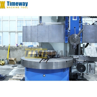 1250mm Turning Lathe Manual Vertical Lathe Machine with Max. Turned Length of 1000mm