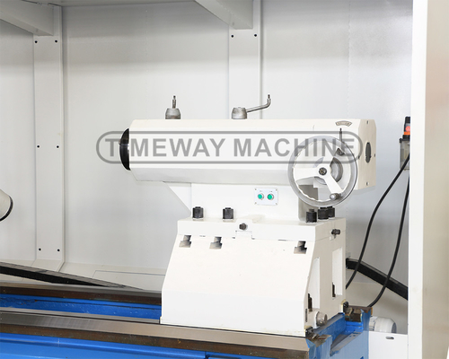 Easy-to-Operate AK-1250C CNC Turning Center Torno with 5 320 r.p.m Spindle Speed