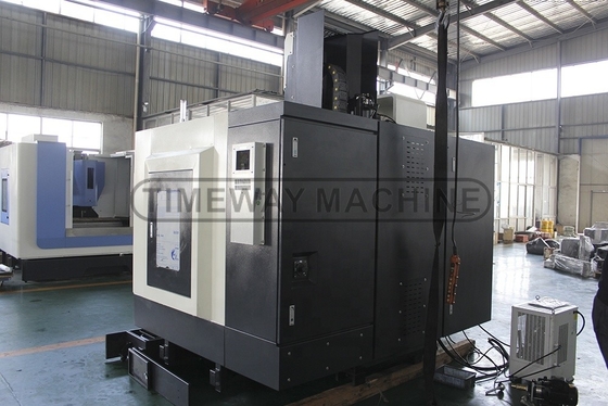 Table Travel X 700mm VMC650L Vertical CNC Milling Machine with Disc-type ATC Performance