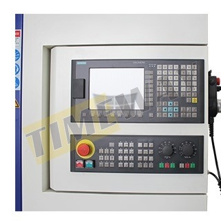 24 Tool Magazine Capacity VMC400 Vertical Machining Center with 2.2Kw High Precision