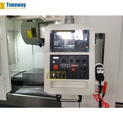 Metal CNC Milling Machine with Heavy Duty Machining Capacity and 700mm Table Travel Z
