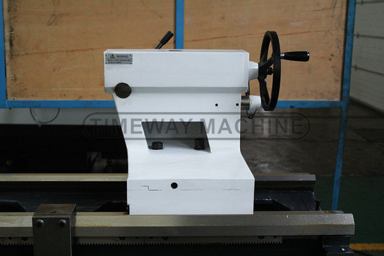 BL-800B Gap Bed Lathe Machine with 2850mm Max. Turned Length and 82mm Spindle Bore