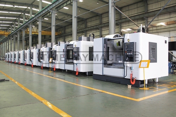 Vertical Machining Center with 3 Axis 672mm Distance from Spindle Center to Column