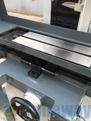 1.5kW Power Hydraulic Surface Grinding Machine Saddle Moving Type 850KG Weight