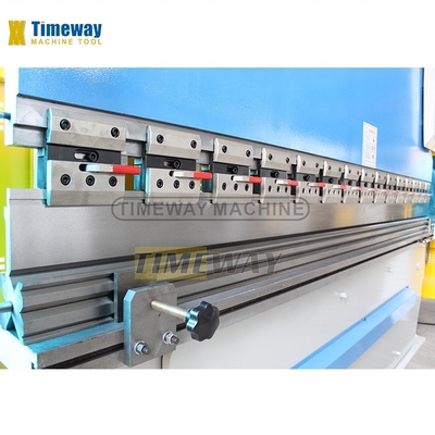 Direct Sell CNC Hydraulic Sheet Metal Bending Machine Press Brake with Weight KG 2800