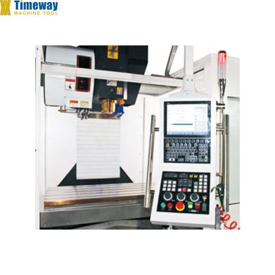 0 6000 r.p.m Spindle Speed VMC 1370 Vertical CNC Machining Center for Metal Milling