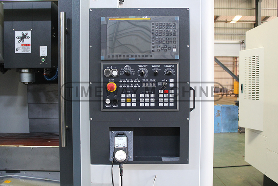 600mm Table Travel VMC1060L CNC Vertical Milling Machine with 24 Tool Magazine Capacity
