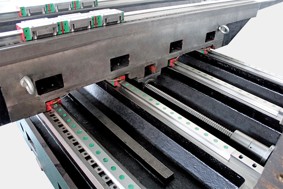 CNC Vertical Machining Center with 24 Tool Magazine Capacity and 3 Axis Milling Machine