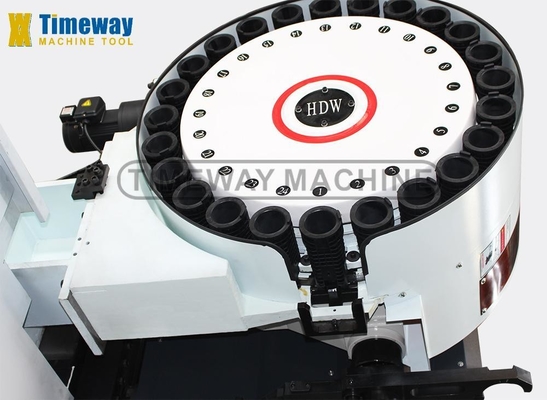 Automatic VMC1370L Vertical Machine Center with BT50 ATC 24 Tools and 700mm Table Travel